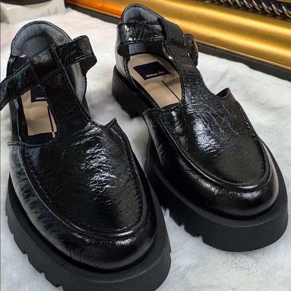 Dolce Vita: Emilio Flats Midnight Crinkle Patent Leather size 6.5 Columbia - Picture 7 of 9